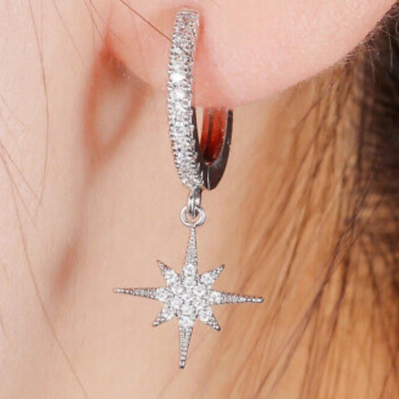 New  925 Sterling silver earrings - Picture 2 of 7